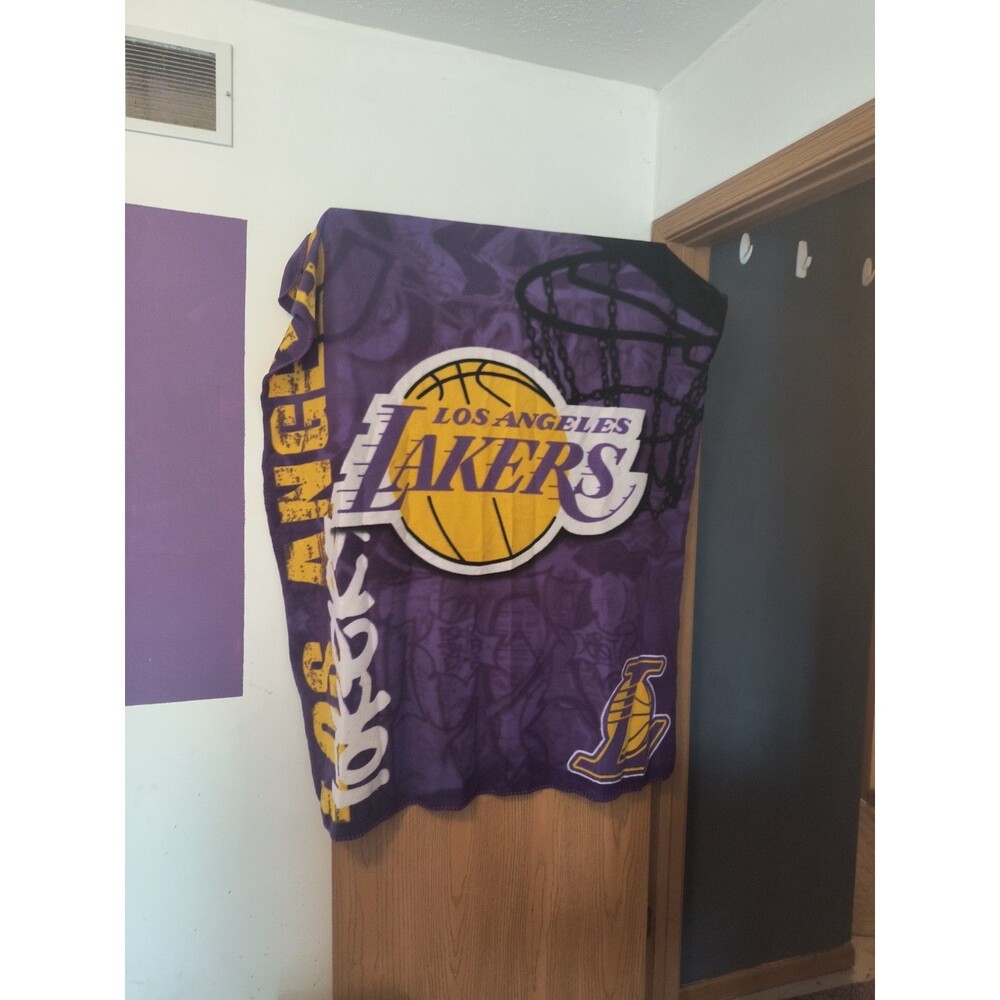Los Angeles Lakers NBA Graffiti Fleece Throw Blanket 44” x 54” Basketball